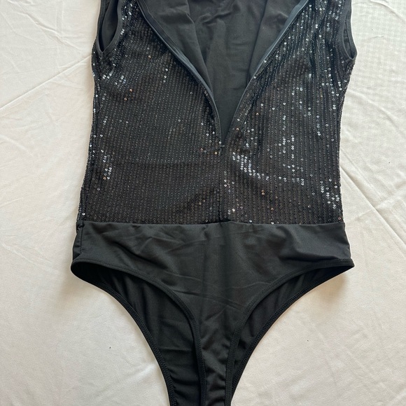 Black Sequin Bodysuit Sleeveless Women Size Large - Picture 7 of 7